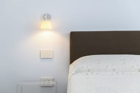 Apartment (1 Bedroom) | 1 bedroom, laptop workspace, iron/ironing board, bed sheets