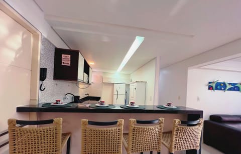 Comfort Apartment | Dining