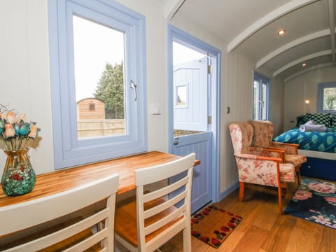 1 bedroom, WiFi (free), individually decorated, individually furnished