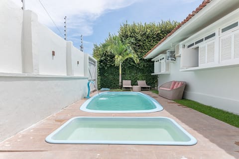 Basic Chalet | Pool