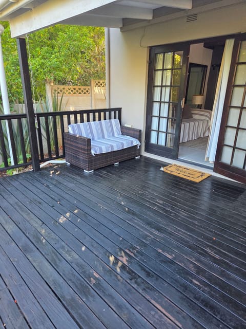 House, 3 Bedrooms, Balcony | Balcony