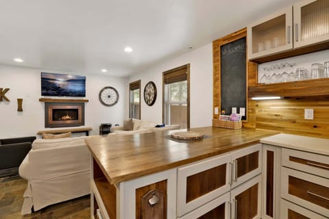 Cabin, Multiple Beds | Interior
