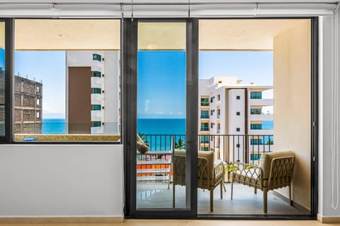 Condo, 1 King Bed with Sofa bed, Patio, Ocean View (Golden Tide at Makare) | Interior