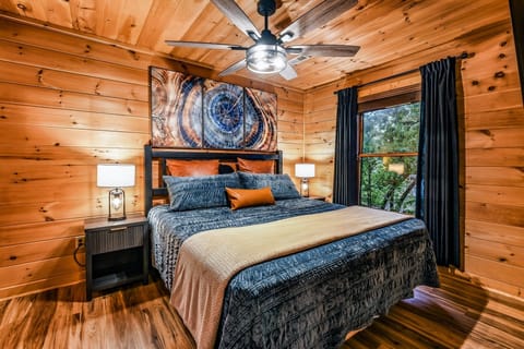 Cabin, 2 Bedrooms | 2 bedrooms, WiFi (free)