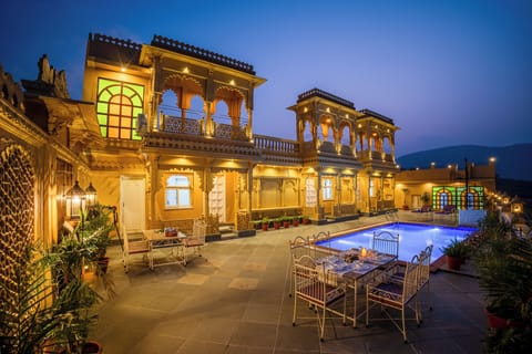 Front of property - evening/night