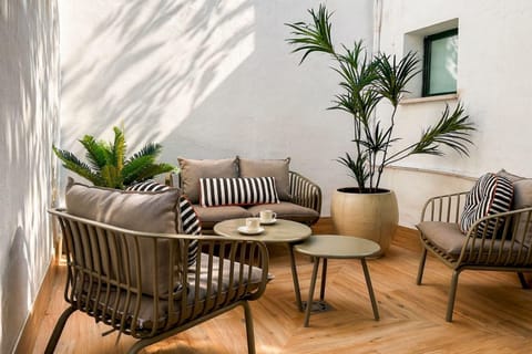 House | 1 bedroom