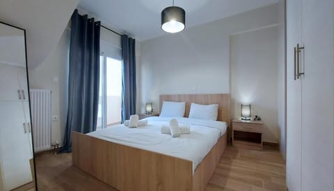 Comfort Apartment, City View | Iron/ironing board, free WiFi