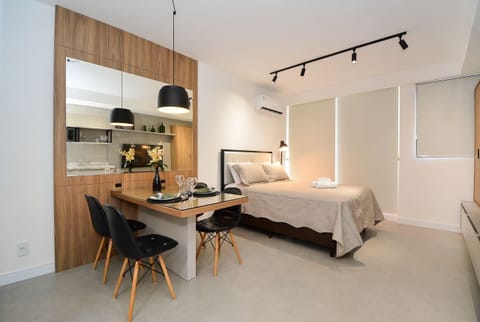 Apartment | Blackout drapes, iron/ironing board, WiFi (free)