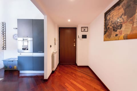 Apartment (1 Bedroom) | Private kitchenette | Espresso maker, microwave, oven, electric kettle