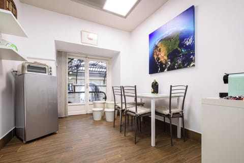 Apartment (1 Bedroom) | Private kitchen | Espresso maker, oven, stovetop, electric kettle