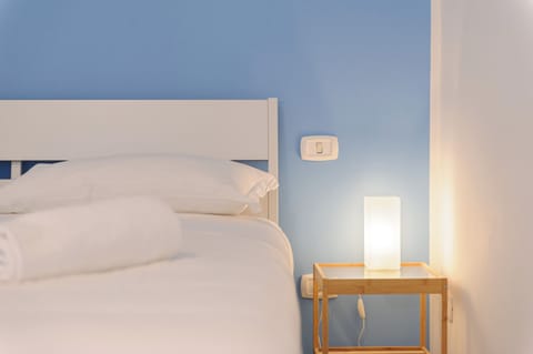 Apartment (3 Bedrooms) | 3 bedrooms, bed sheets
