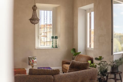 Apartment (1 Bedroom) | Living area