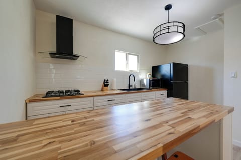 Apartment (0 Bedroom) | Interior