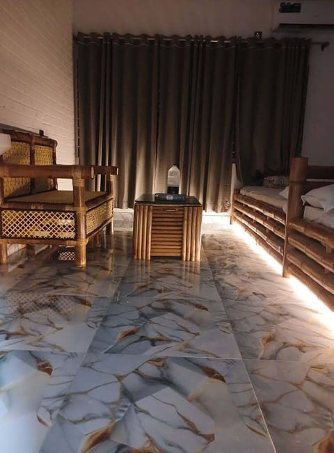 Deluxe Double or Twin Room, Hill View