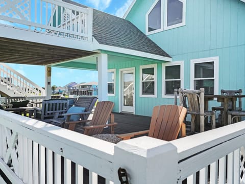House, 3 Bedrooms | Terrace/patio