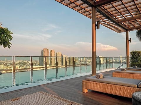 Apartment, 1 Bedroom, Accessible | Pool | Outdoor pool