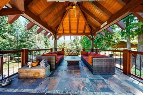 House, Balcony | Terrace/patio