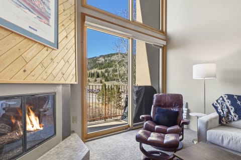 Condo, 1 Bedroom | Living area | Smart TV