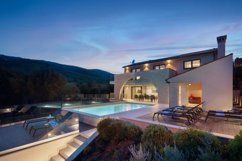Family Villa, 5 Bedrooms, Balcony, Sea Facing (Villa Valmata Adriatic Pearl /w Pool) | Pool | Seasonal outdoor pool