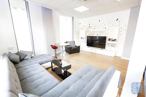Standard Studio | Living area