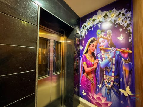 Elevator