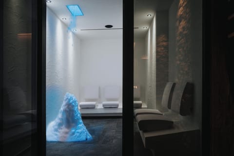 Sauna, hot tub, steam room, Turkish bath, body treatments