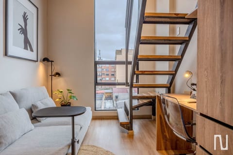 Apartment, 1 Queen Bed, Balcony, City View (Vivo52 611) | Living area