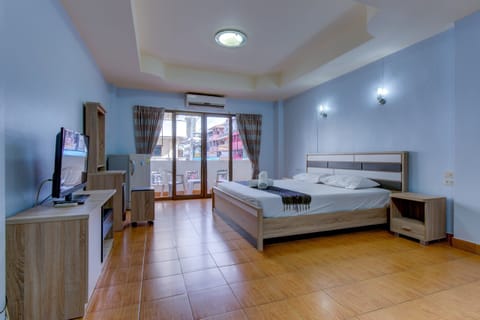 Superior Room, Balcony | In-room safe, desk, free WiFi, bed sheets