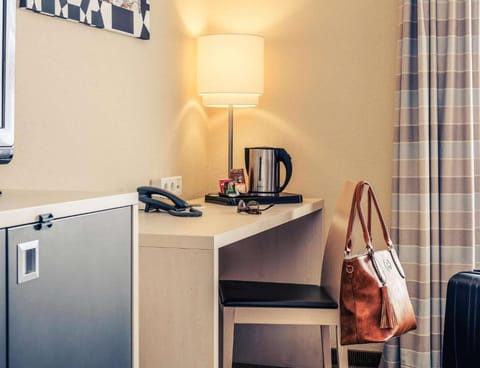 Minibar, in-room safe, desk, soundproofing