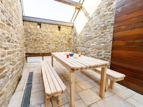 House | Balcony