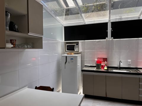 Apartment | Private kitchen | Microwave, cookware/dishes/utensils