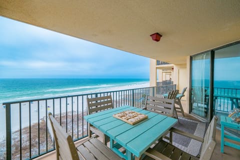 Condo, 3 Bedrooms | Outdoor dining