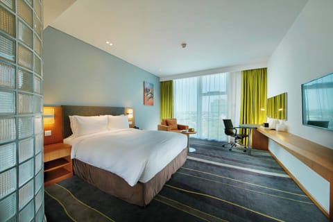 In-room safe, desk, WiFi (free), bed sheets