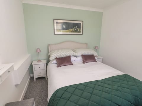 2 bedrooms, WiFi (free), individually decorated, individually furnished