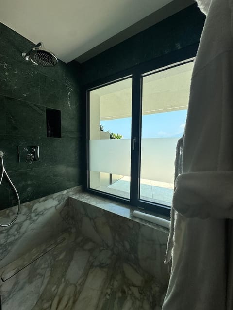 Down comforters, iron/ironing board, free WiFi, bed sheets