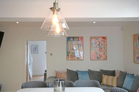 House | 3 bedrooms, Internet
