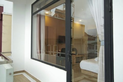 Basic Double Room Single Use, Balcony, City View | Desk, laptop workspace, free WiFi