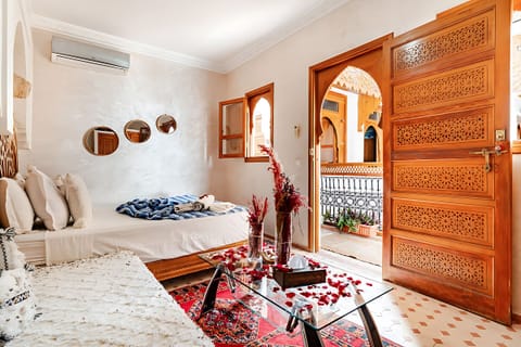 Standard Double Room | In-room safe, iron/ironing board, free WiFi