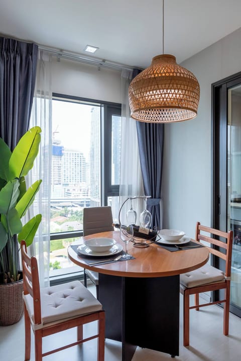 Condo, 1 Bedroom, Accessible, Private Pool | Dining