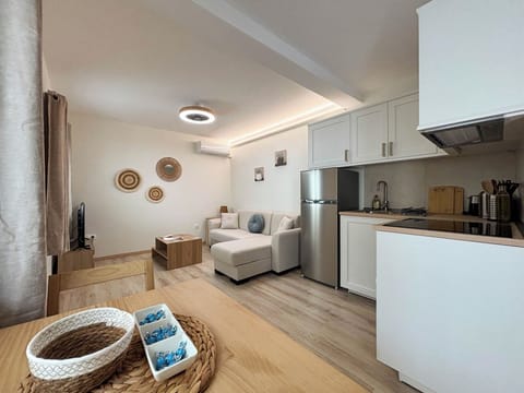Comfort Apartment | Living area
