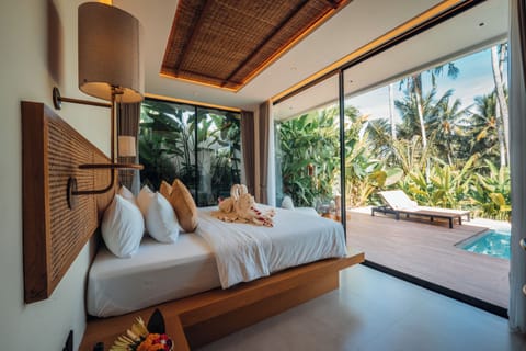 Luxury Villa, Non Smoking, Garden View | Individually decorated, individually furnished, blackout drapes