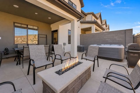 Townhome, 4 Bedrooms | Terrace/patio