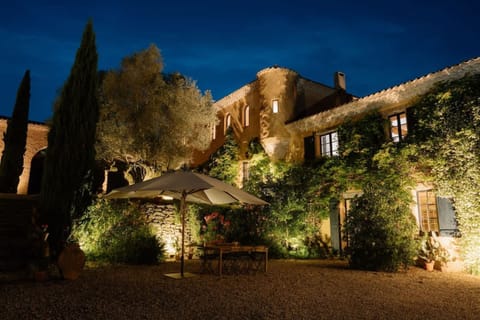 House | 11 bedrooms, high-speed internet