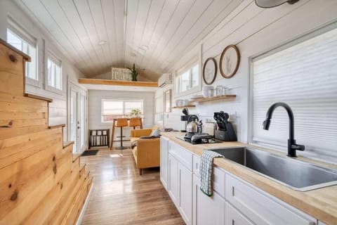 Comfort Studio | Interior