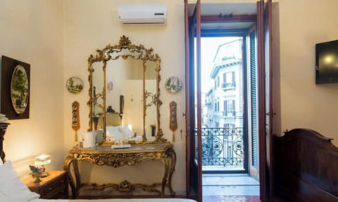 Comfort Quadruple Room, Balcony, City View | Soundproofing, WiFi (free)