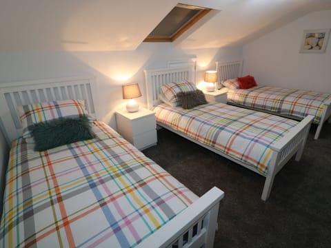 2 bedrooms, WiFi (free), individually decorated, individually furnished