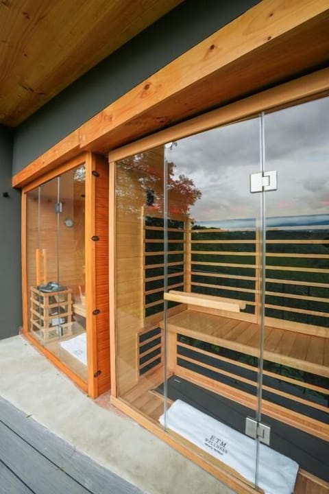 Comfort House, Multiple Bedrooms, Balcony, Mountain View | Sauna