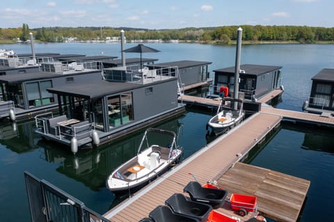 Mobile Home | Marina
