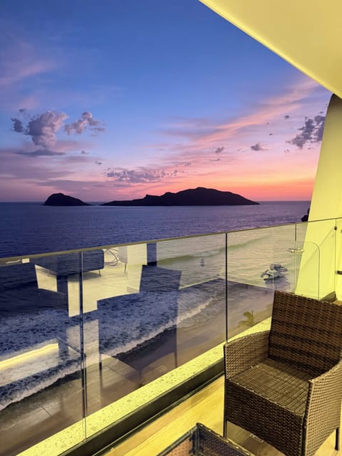 Deluxe Suite, Balcony, Beach View | Balcony view