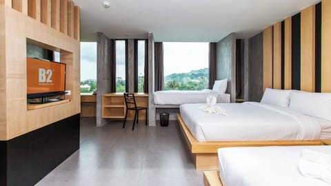 Suite Room | Free WiFi, bed sheets